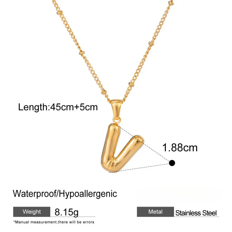 initial necklaces