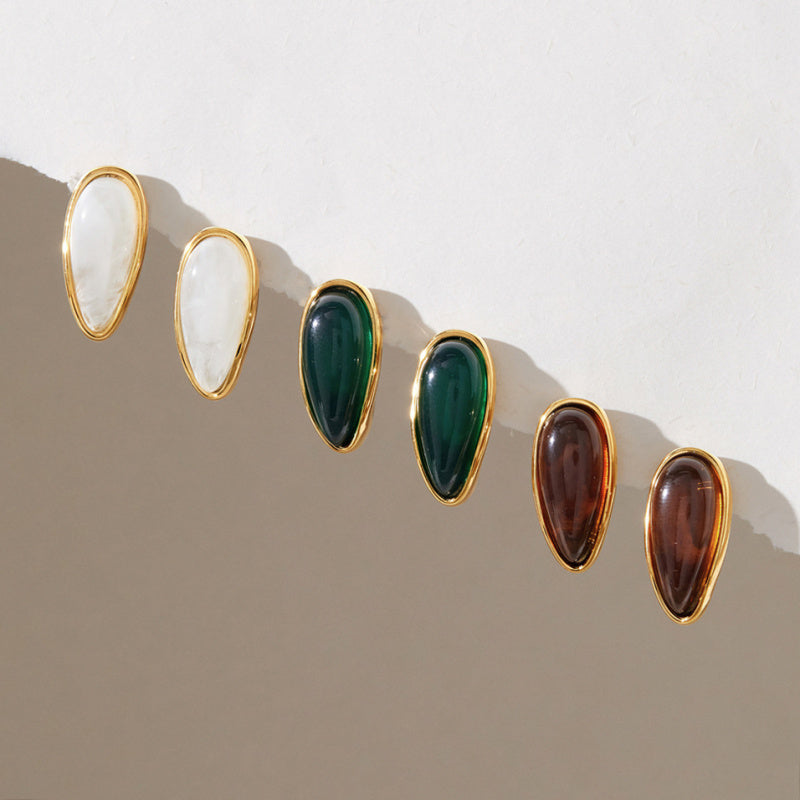 18 karat gold earrings for women
