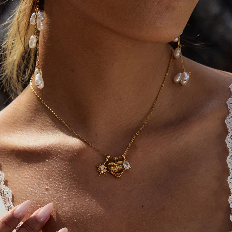 Metal necklace Pendant
