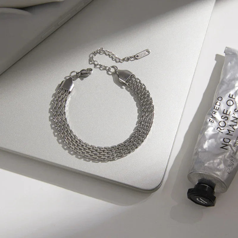 bracelet making