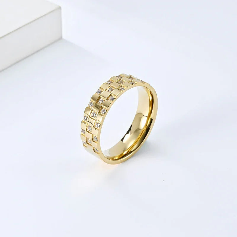 cubic zirconia and diamond rings