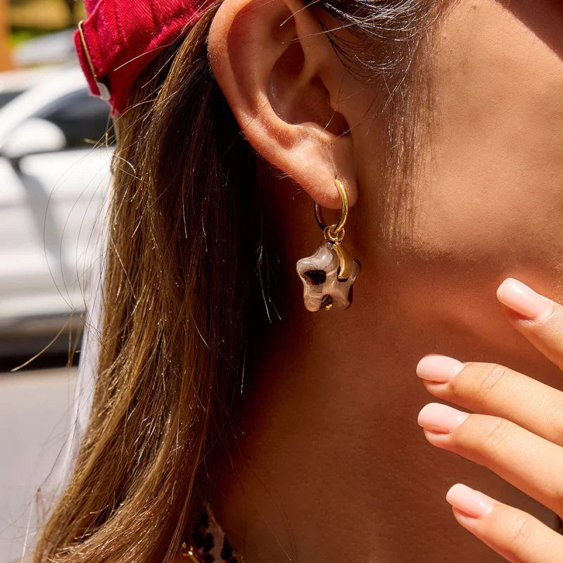 earrings metal