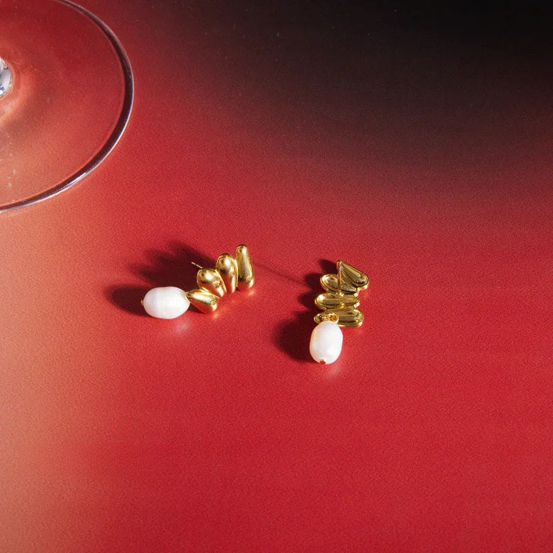 earrings with pearl drops