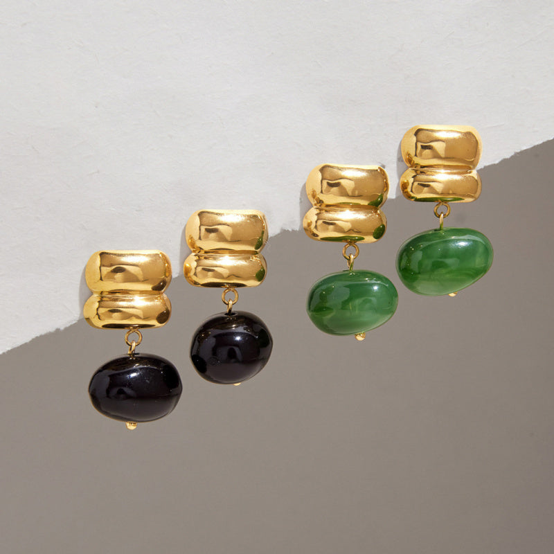 earrings with resin