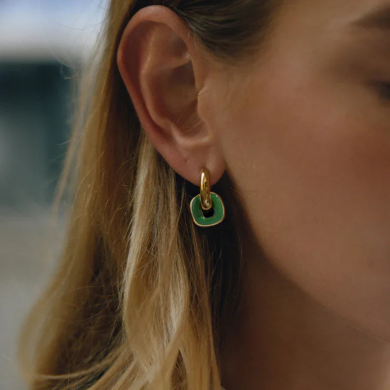 emerald earrings