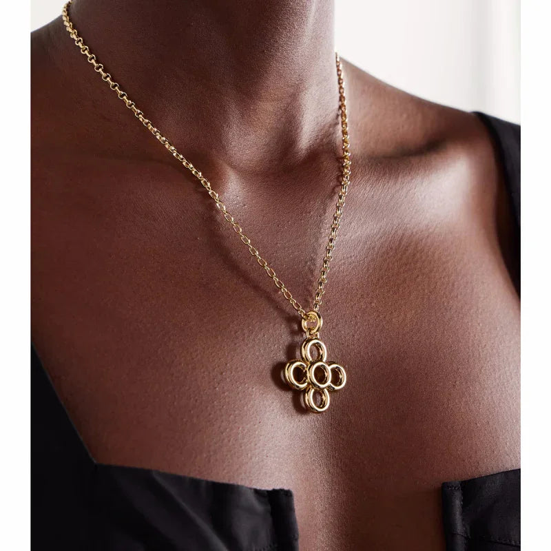 flower necklaces for women