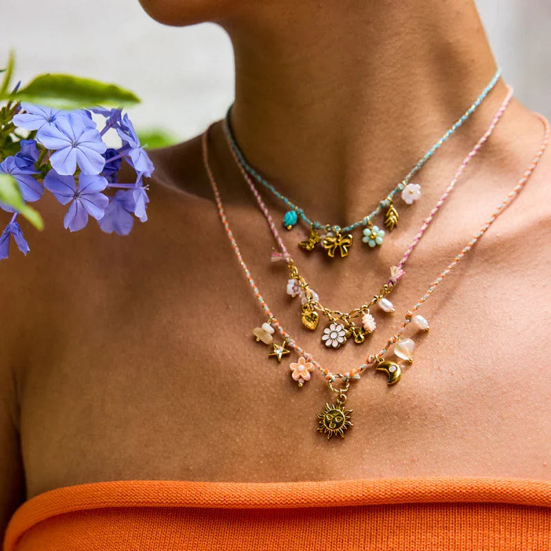 flower pendant necklace