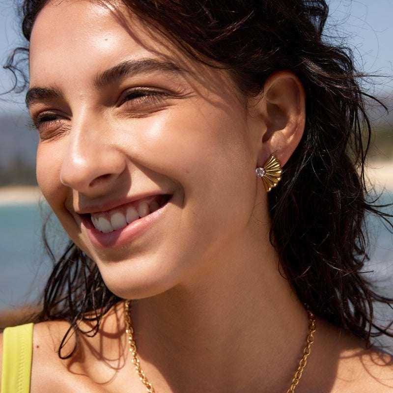 gold earrings studs models