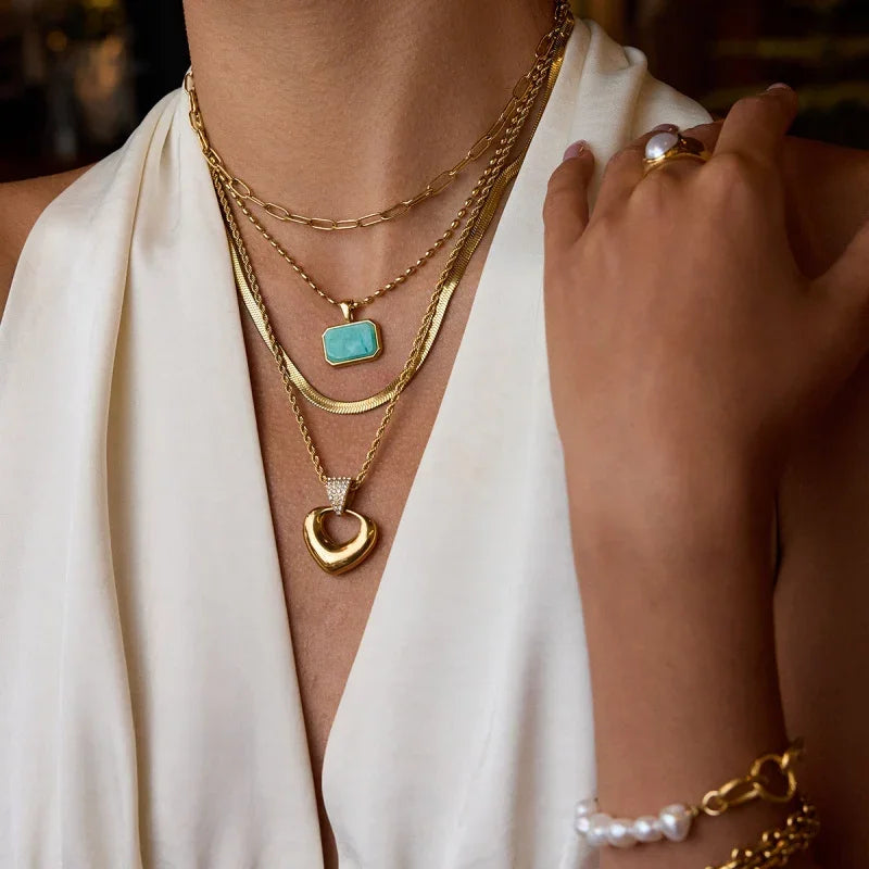 gold open heart necklace