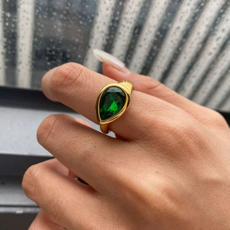 green zirconia ring