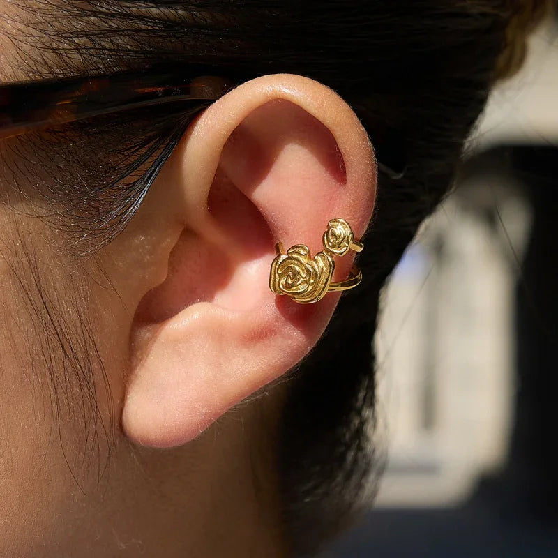 heart earrings