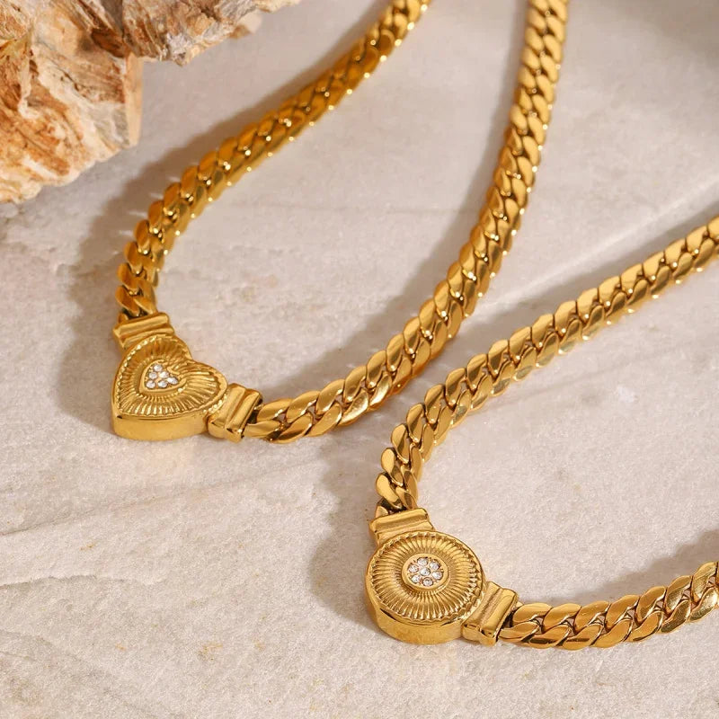heart necklaces for women