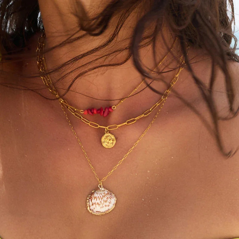 necklace sea