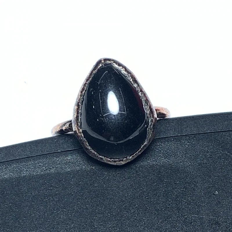 oval gemstone ring