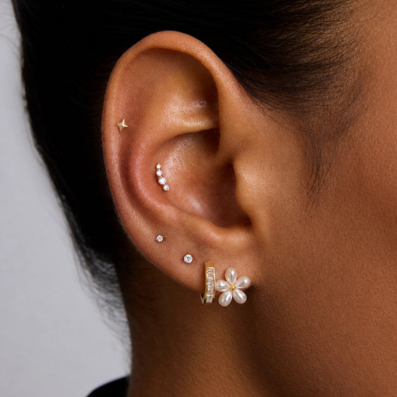 pearl earring stud