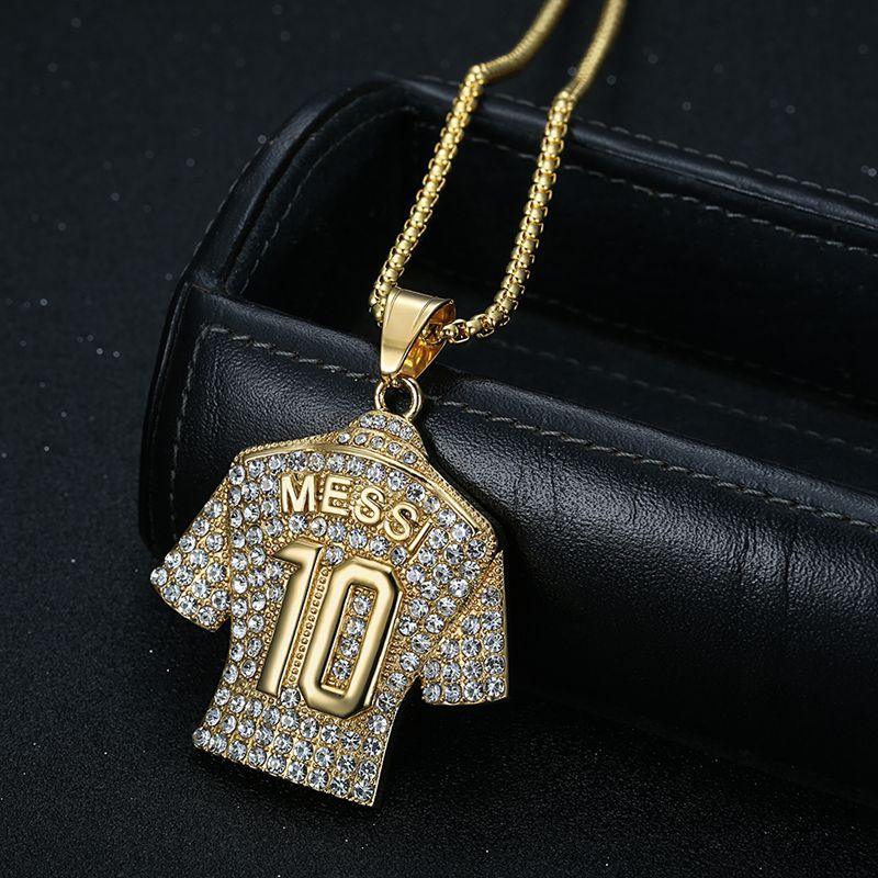 pendant necklace