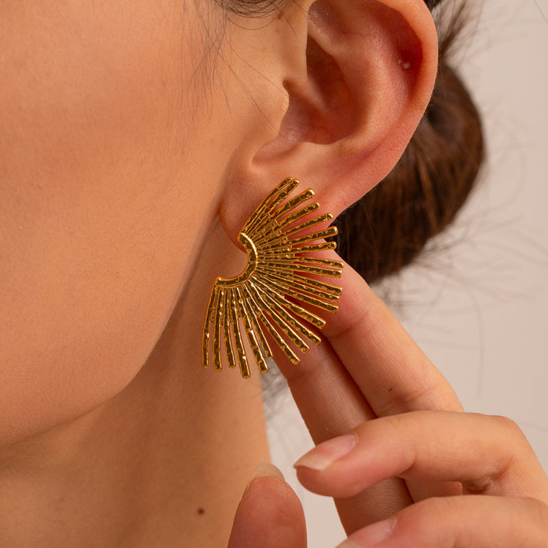 small gold earrings for girls