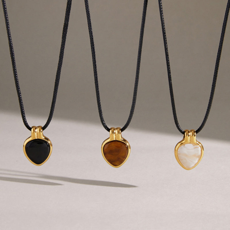 statement resin necklace