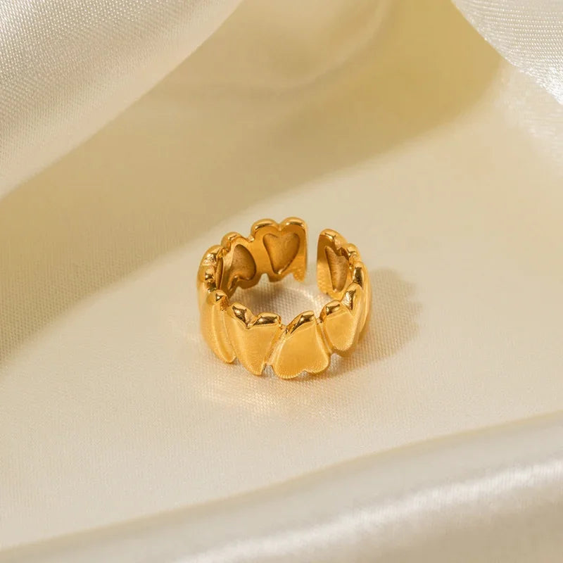 valentine ring