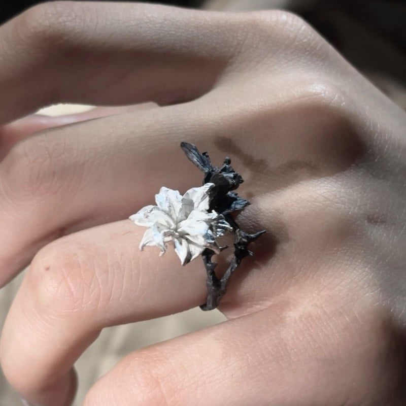 vintage cameo ring