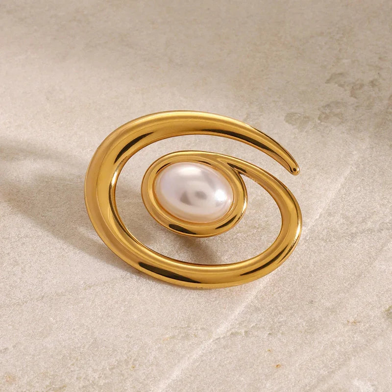vintage jewelry brooches
