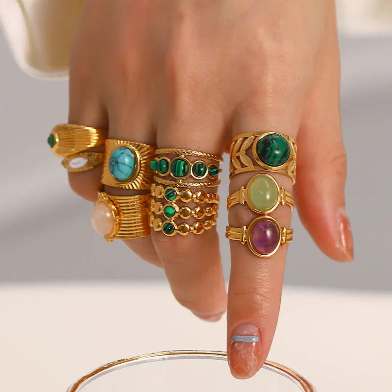 vintage looking engagement rings