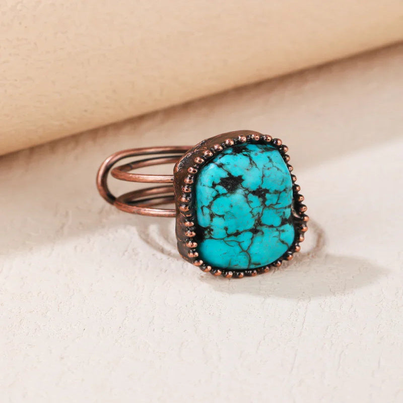 vintage style engagement ring