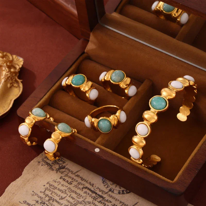 wedding rings with gemstones