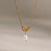 white pearl gold necklace