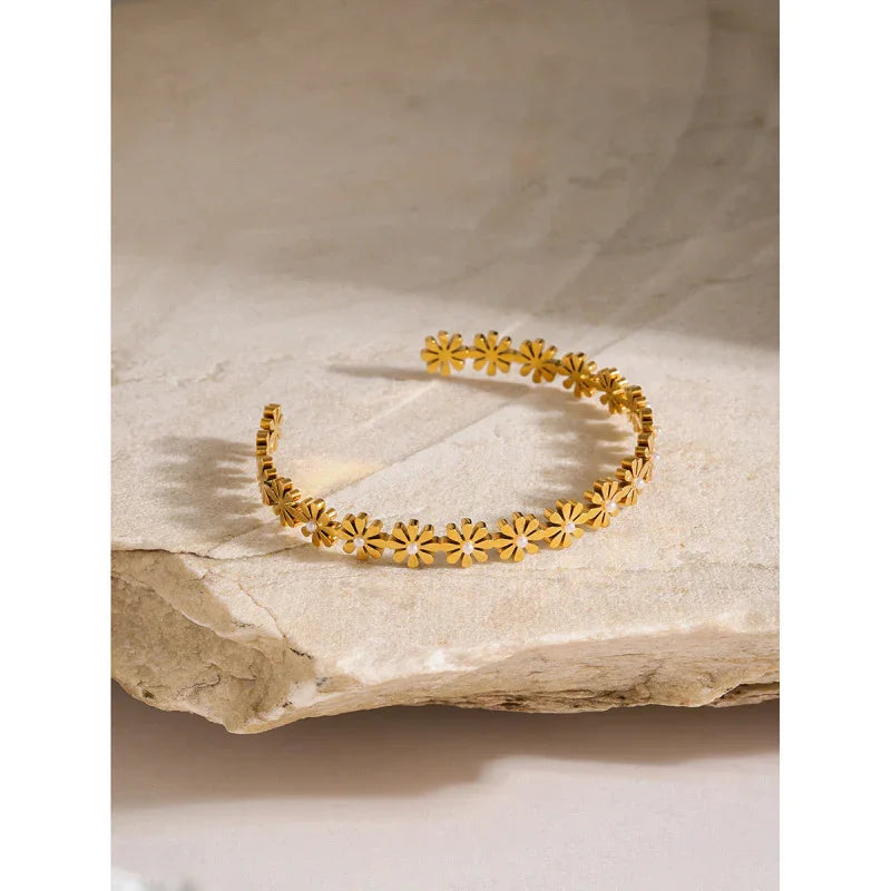 womans bracelet