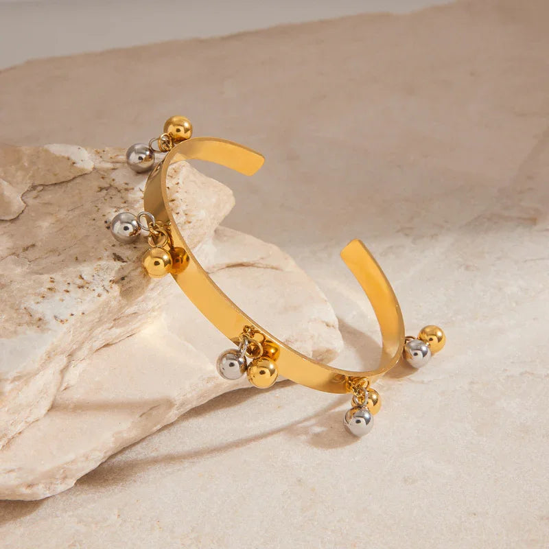 women bracelet bangle