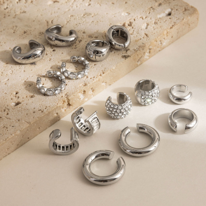 women's stud earrings gold