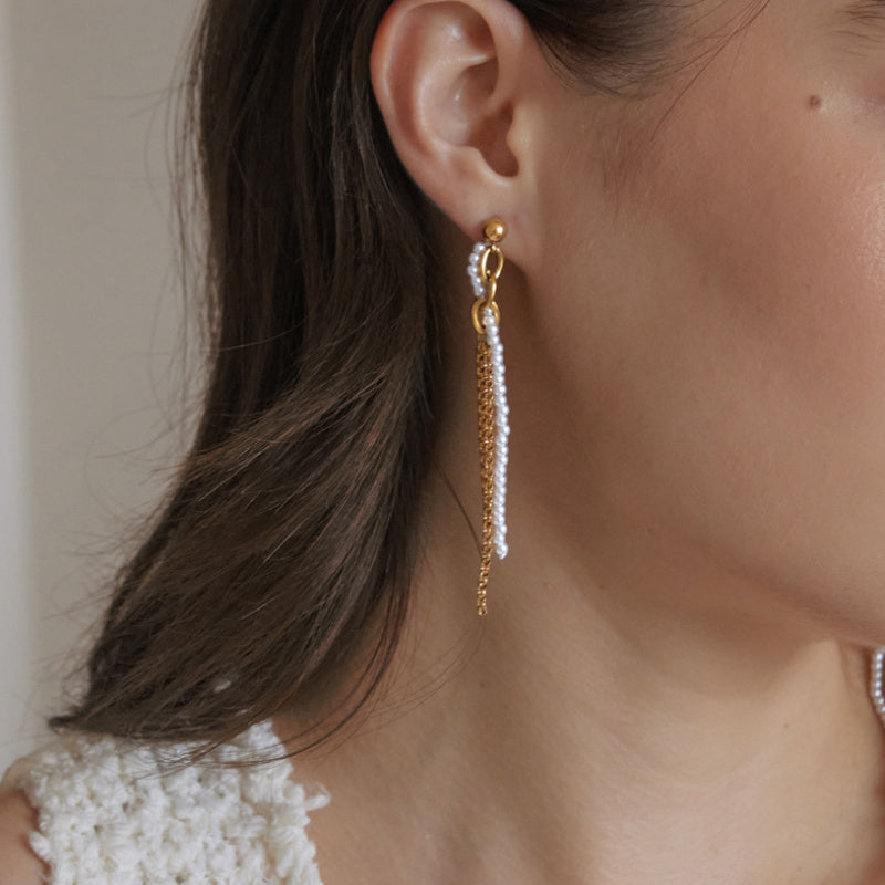 womens dangle earrings